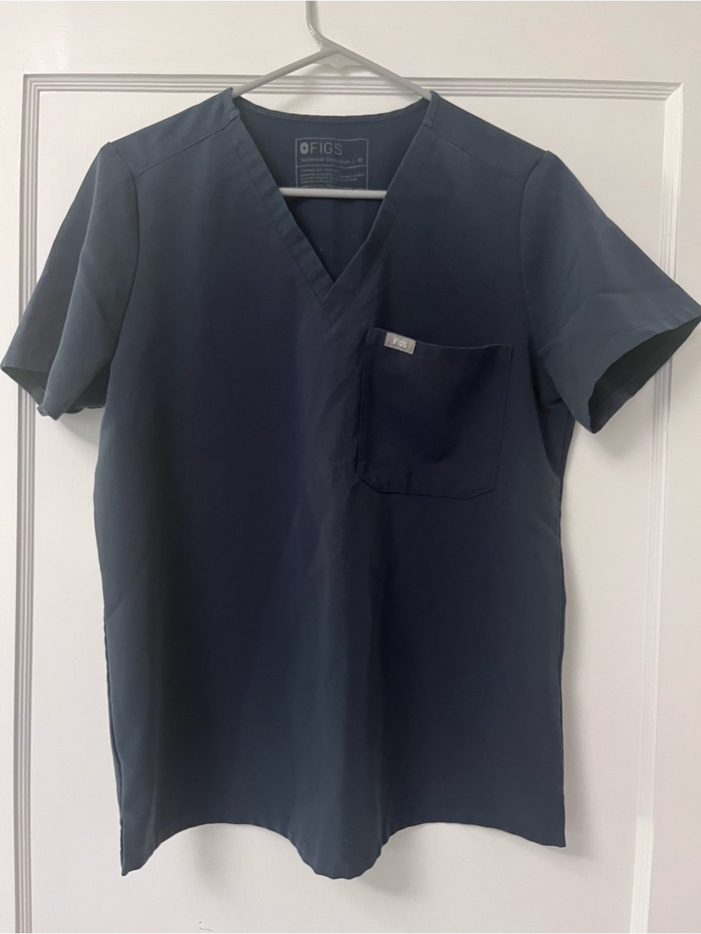 FIGS Women’s Navy V-Neck Scrub Top